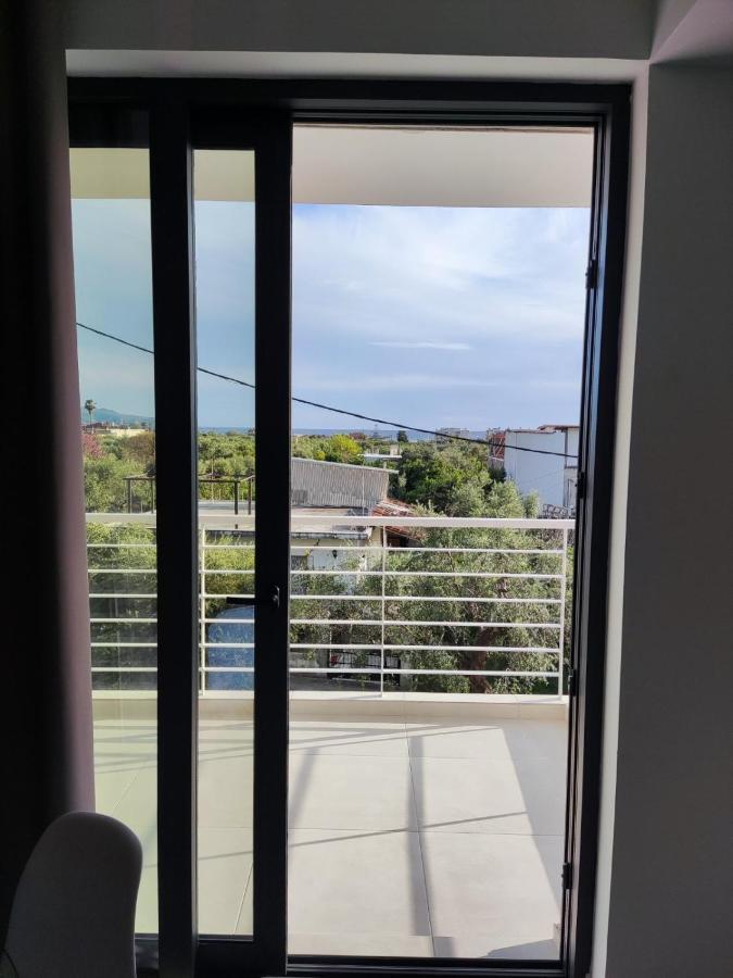 Pagani Blue - Luxury Maisonette B4 Apartment *