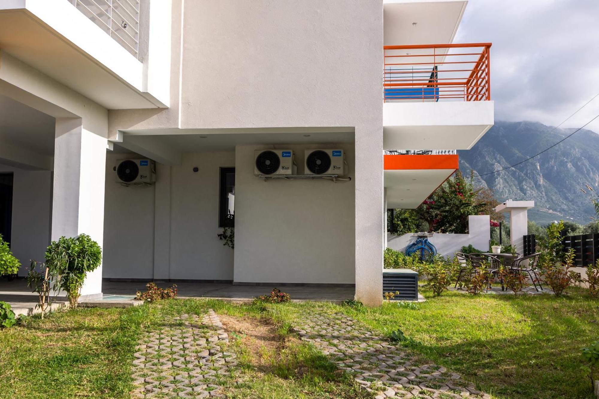 Pagani Blue - Luxury Maisonette B4 Apartment Kalamata